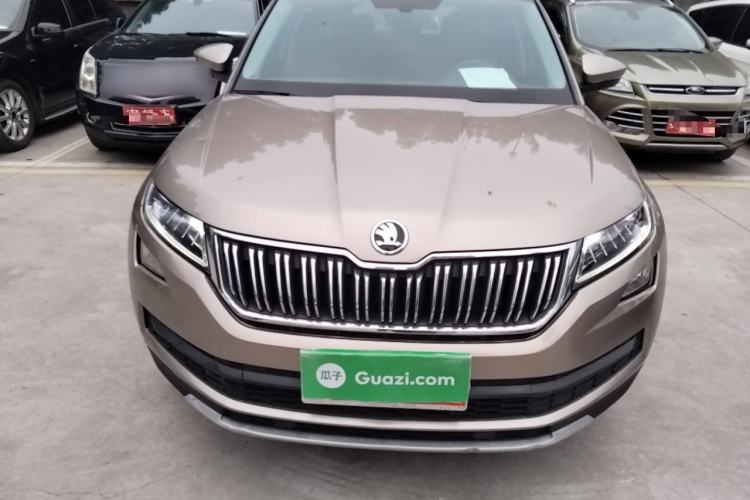 Used Skoda Kodiaq 2018 Facelifted TSI330 5-Seater Two-Wheel-Drive Luxury Enjoyment Edition Front