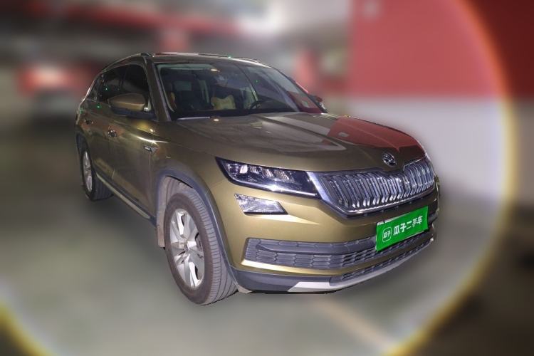 Used Skoda Kodiaq 2018 Facelifted TSI330 5-Seater Two-Wheel-Drive Luxury Enjoyment Edition Front Right 45 Deg