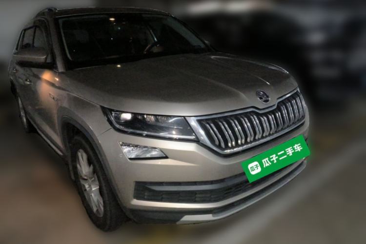 Used Skoda Kodiaq 2018 Facelifted TSI330 5-Seater Two-Wheel-Drive Luxury Enjoyment Edition Front Right 45 Deg