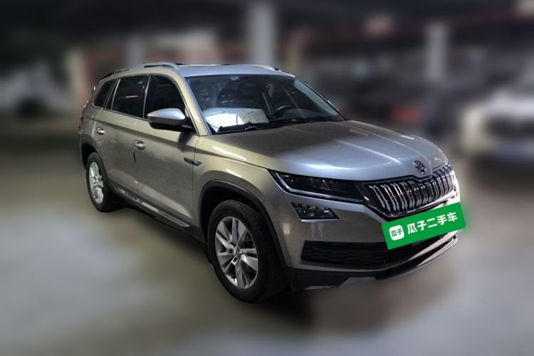 Used Skoda Kodiaq 2018 Facelifted TSI330 5-Seater Two-Wheel-Drive Luxury Enjoyment Edition Front Right 45 Deg