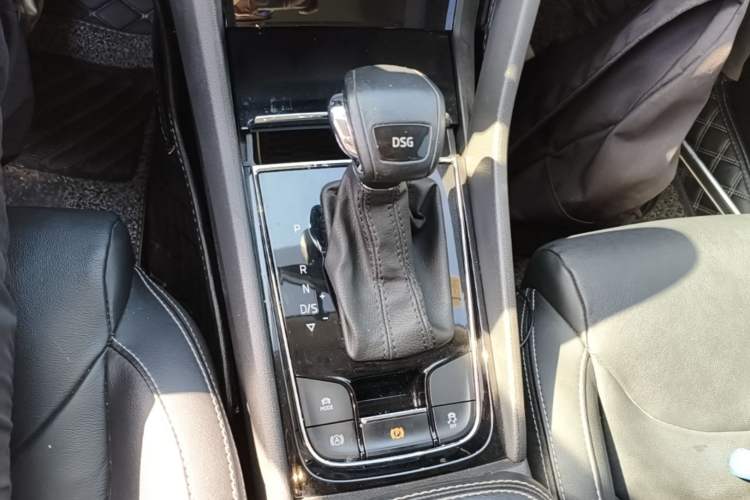 Used Skoda Kodiaq 2018 Restyled TSI330 7-Seater Two-Wheel Drive Luxury Enjoyment Edition Gear Lever