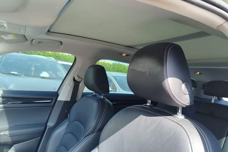Used Skoda Kodiaq 2018 Restyled TSI330 7-Seater Two-Wheel Drive Luxury Enjoyment Edition Headliner