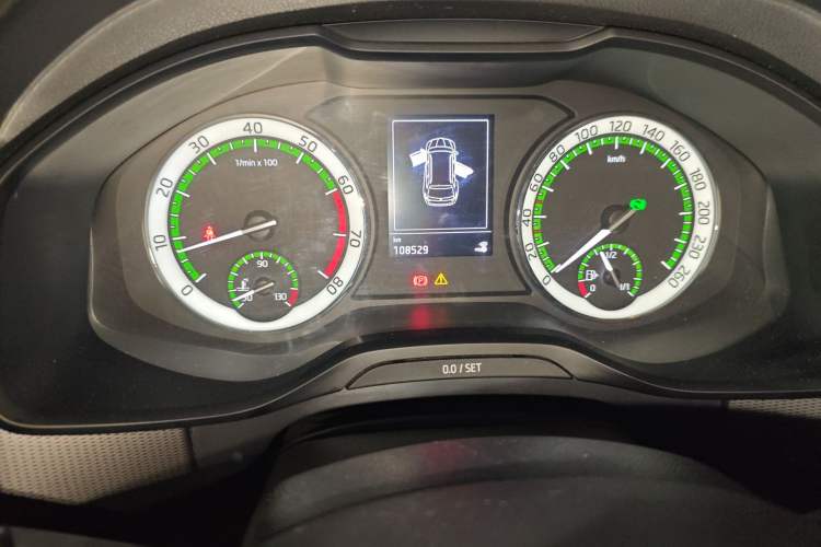 Used Skoda Kodiaq 2018 Facelifted TSI330 5-Seater Two-Wheel-Drive Comfort Edition Instrument Cluster