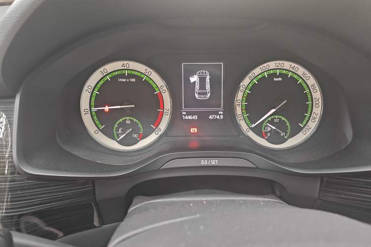 Used Skoda Kodiaq 2018 TSI330 5-Seater Two-Wheel-Drive Luxury Enjoyment Edition Instrument Cluster