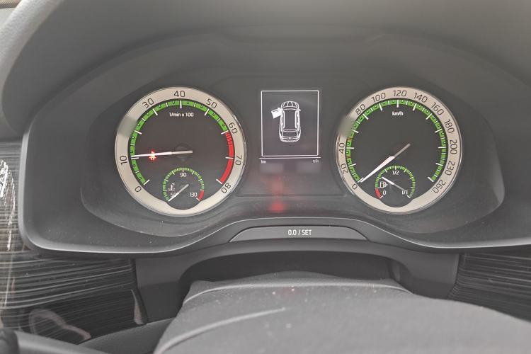Used Skoda Kodiaq 2018 TSI330 5-Seater Two-Wheel-Drive Luxury Enjoyment Edition Instrument Cluster