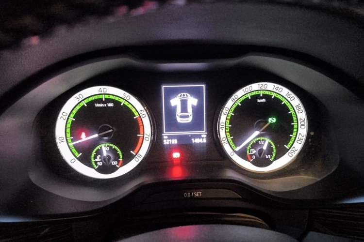 Used Skoda Kodiaq 2018 Facelifted TSI330 5-Seater Two-Wheel-Drive Luxury Enjoyment Edition Instrument Cluster