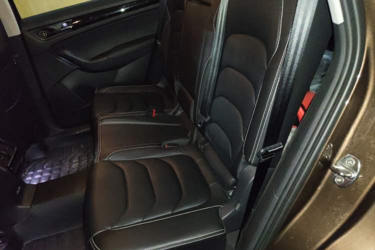 Used Skoda Kodiaq 2018 Facelifted TSI330 5-Seater Two-Wheel-Drive Luxury Enjoyment Edition Left Rear Seat
