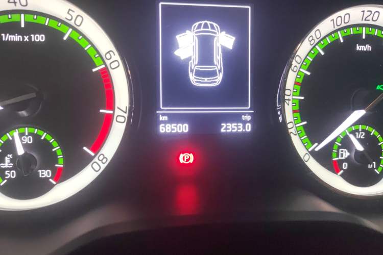 Used Skoda Kodiaq 2018 Restyled TSI330 7-Seater Two-Wheel Drive Luxury Enjoyment Edition Odometer Close Up