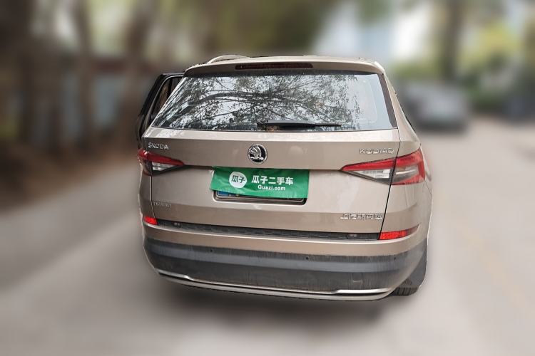 Used Skoda Kodiaq 2018 TSI330 5-Seater Two-Wheel-Drive Luxury Enjoyment Edition Rear
