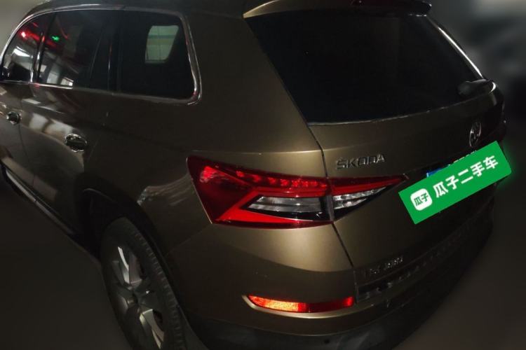 Used Skoda Kodiaq 2018 Facelifted TSI330 5-Seater Two-Wheel-Drive Comfort Edition Rear Left 45 Deg