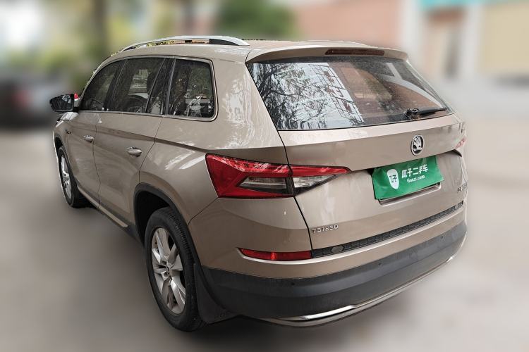 Used Skoda Kodiaq 2018 TSI330 5-Seater Two-Wheel-Drive Luxury Enjoyment Edition Rear Left 45 Deg