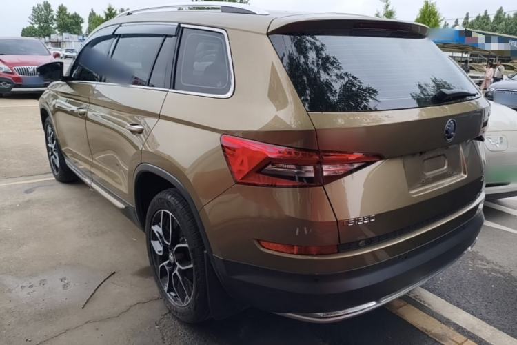 Used Skoda Kodiaq 2018 TSI330 7-Seater Two-Wheel-Drive Luxury Enjoyment Edition Rear Left 45 Deg