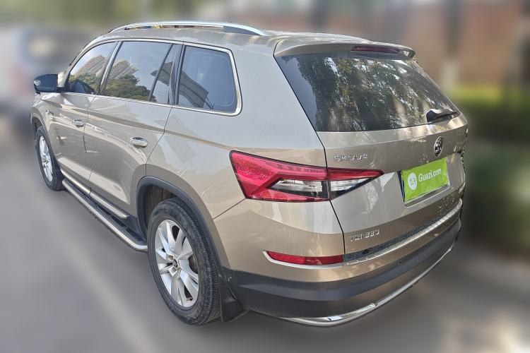 Used Skoda Kodiaq 2018 Facelifted TSI330 5-Seater Two-Wheel-Drive Luxury Enjoyment Edition Rear Left 45 Deg