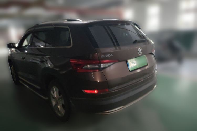 Used Skoda Kodiaq 2018 TSI330 5-Seater Two-Wheel-Drive Luxury Edition Rear Left 45 Deg