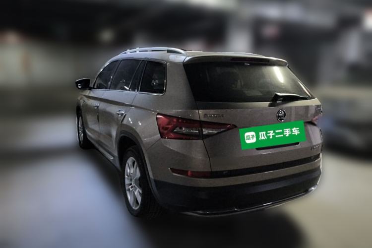 Used Skoda Kodiaq 2018 Facelifted TSI330 5-Seater Two-Wheel-Drive Luxury Enjoyment Edition Rear Left 45 Deg