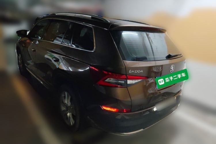 Used Skoda Kodiaq 2018 Facelifted TSI330 5-Seater Two-Wheel-Drive Luxury Enjoyment Edition Rear Left 45 Deg