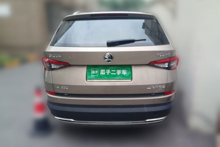 Used Skoda Kodiaq 2018 Facelifted TSI330 5-Seater Two-Wheel-Drive Luxury Enjoyment Edition Rear