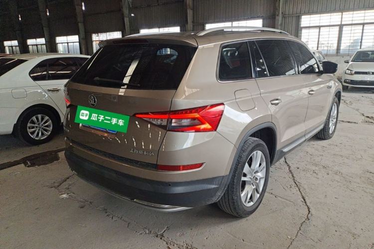Used Skoda Kodiaq 2018 Facelifted TSI330 5-Seater Two-Wheel-Drive Luxury Enjoyment Edition Rear Right 45 Deg