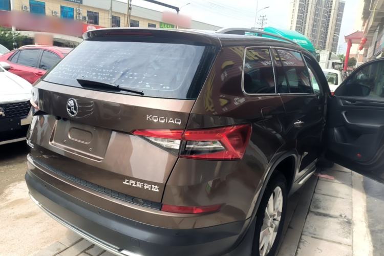 Used Skoda Kodiaq 2018 Restyled TSI330 7-Seater Two-Wheel Drive Luxury Enjoyment Edition Rear Right 45 Deg