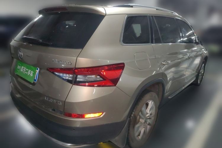 Used Skoda Kodiaq 2018 Facelifted TSI330 5-Seater Two-Wheel-Drive Luxury Enjoyment Edition Rear Right 45 Deg