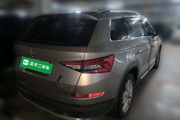 Used Skoda Kodiaq 2018 Facelifted TSI330 5-Seater Two-Wheel-Drive Luxury Enjoyment Edition Rear Right 45 Deg