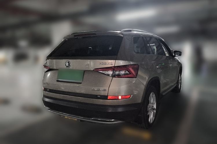 Used Skoda Kodiaq 2018 Restyled TSI330 7-Seater Two-Wheel Drive Luxury Enjoyment Edition Rear Right 45 Deg