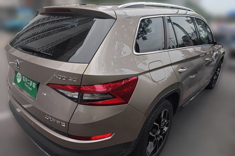 Used Skoda Kodiaq 2018 TSI380 7-Seater Four-Wheel-Drive Flagship Edition Rear Right 45 Deg