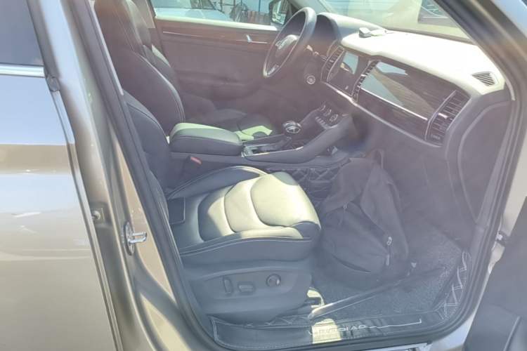 Used Skoda Kodiaq 2018 Restyled TSI330 7-Seater Two-Wheel Drive Luxury Enjoyment Edition Right Front Seat