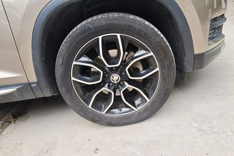 Used Skoda Kodiaq 2018 Restyled TSI330 7-Seater Two-Wheel Drive Luxury Enjoyment Edition Right Front Wheel Hub