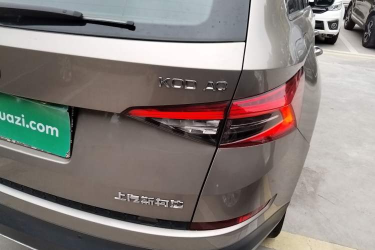 Used Skoda Kodiaq 2018 Facelifted TSI330 5-Seater Two-Wheel-Drive Luxury Enjoyment Edition Right Rear Taillight