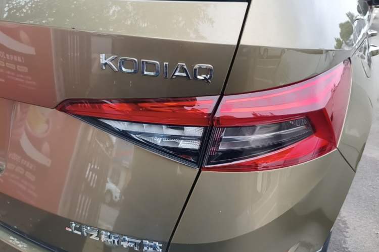 Used Skoda Kodiaq 2018 TSI330 7-Seater Two-Wheel-Drive Luxury Enjoyment Edition Right Rear Taillight