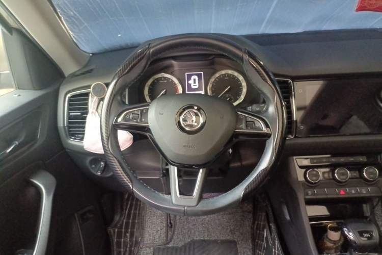 Used Skoda Kodiaq 2018 Facelifted TSI330 5-Seater Two-Wheel-Drive Luxury Enjoyment Edition Steering Wheel