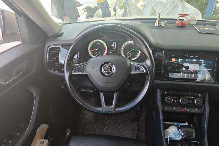 Used Skoda Kodiaq 2018 Facelifted TSI330 5-Seater Two-Wheel-Drive Luxury Enjoyment Edition Steering Wheel