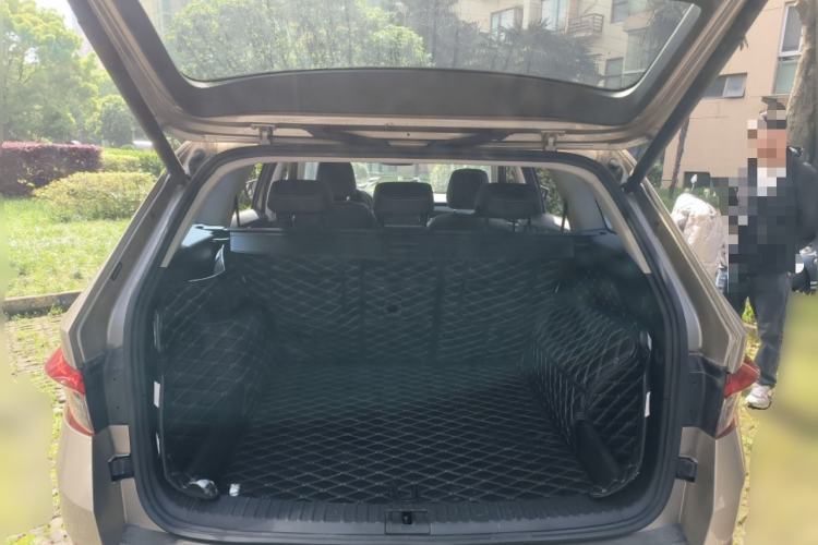 Used Skoda Kodiaq 2018 Facelifted TSI330 5-Seater Two-Wheel-Drive Luxury Enjoyment Edition Trunk