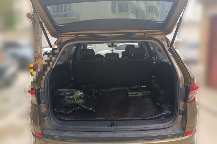 Used Skoda Kodiaq 2018 TSI330 7-Seater Two-Wheel-Drive Luxury Enjoyment Edition Trunk