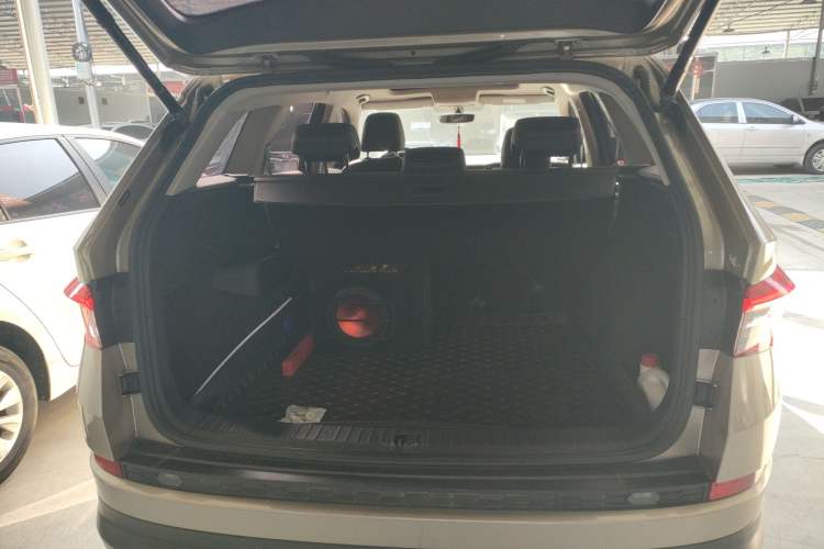 Used Skoda Kodiaq 2018 TSI330 5-Seater Two-Wheel-Drive Luxury Enjoyment Edition Trunk