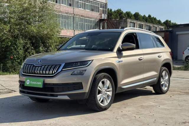Used Skoda Kodiaq 2018 Facelifted TSI330 5-Seater Two-Wheel-Drive Luxury Enjoyment Edition