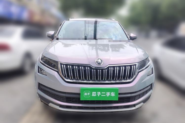 Used Skoda Kodiaq 2018 Facelifted TSI330 5-Seater Two-Wheel-Drive Luxury Enjoyment Edition Front