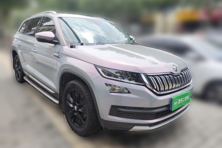 Used Skoda Kodiaq 2018 Facelifted TSI330 5-Seater Two-Wheel-Drive Luxury Enjoyment Edition Front Right 45 Deg