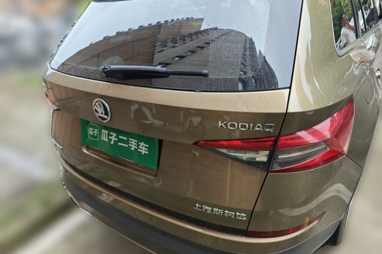 Used Skoda Kodiaq 2018 Facelifted TSI330 5-Seater Two-Wheel-Drive Luxury Enjoyment Edition Rear