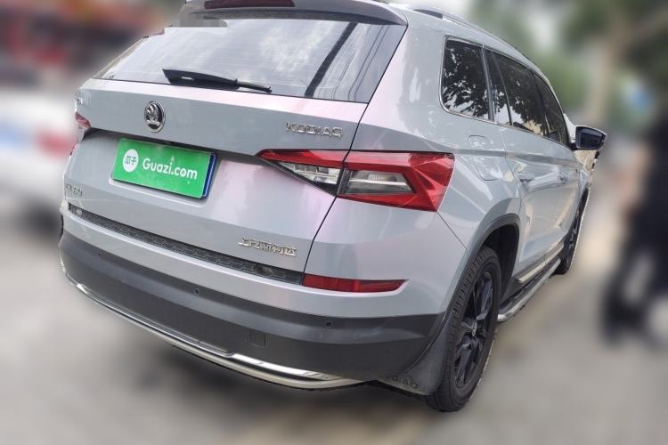 Used Skoda Kodiaq 2018 Facelifted TSI330 5-Seater Two-Wheel-Drive Luxury Enjoyment Edition Rear Right 45 Deg