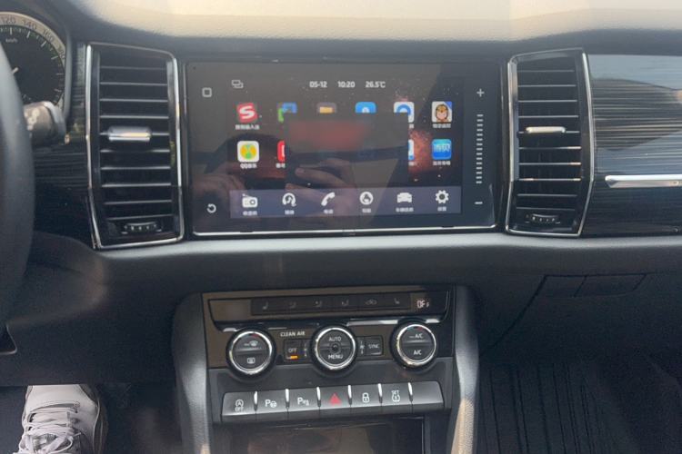 Used Skoda Kodiaq 2018 Restyled TSI330 7-Seater Two-Wheel Drive Luxury Enjoyment Edition Audio And AC Panel