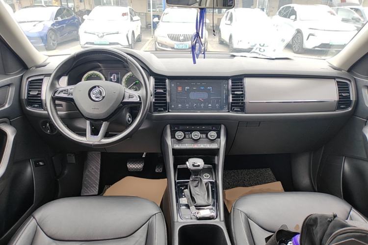 Used Skoda Kodiaq 2018 TSI330 5-Seater Two-Wheel-Drive Luxury Edition Center Console