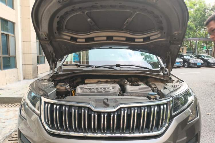 Used Skoda Kodiaq 2018 TSI330 5-Seater Two-Wheel Drive Comfort Edition Engine Bay