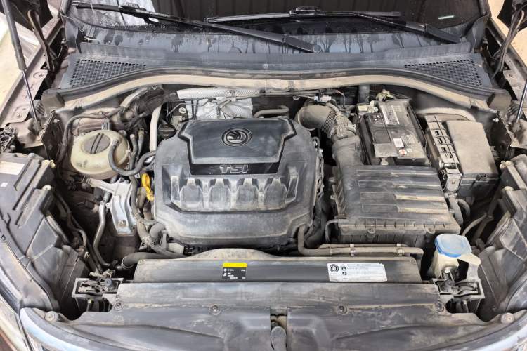 Used Skoda Kodiaq 2018 Facelifted TSI330 5-Seater Two-Wheel-Drive Comfort Edition Engine Bay