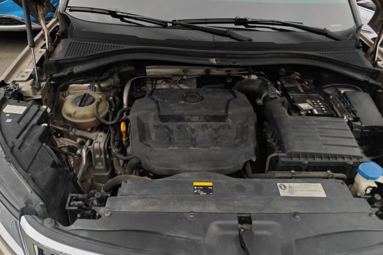 Used Skoda Kodiaq 2018 Facelifted TSI330 5-Seater Two-Wheel-Drive Comfort Edition Engine Bay