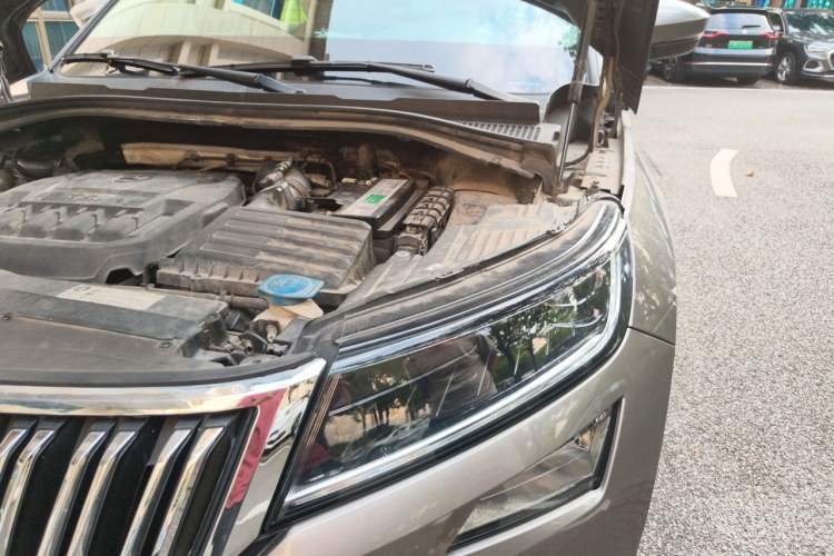 Used Skoda Kodiaq 2018 TSI330 5-Seater Two-Wheel Drive Comfort Edition Engine Bay Left