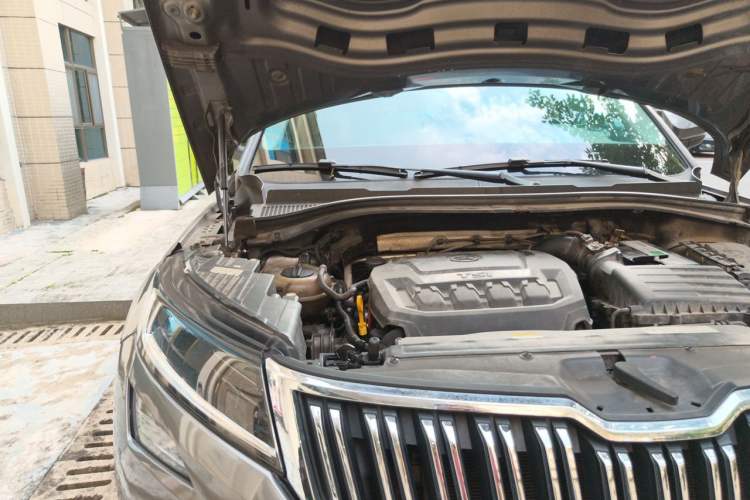 Used Skoda Kodiaq 2018 TSI330 5-Seater Two-Wheel Drive Comfort Edition Engine Bay Right