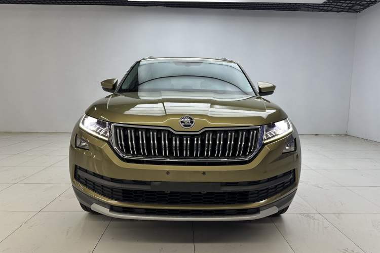 Used Skoda Kodiaq 2018 Facelifted TSI330 5-Seater Two-Wheel-Drive Luxury Enjoyment Edition Exterior 1