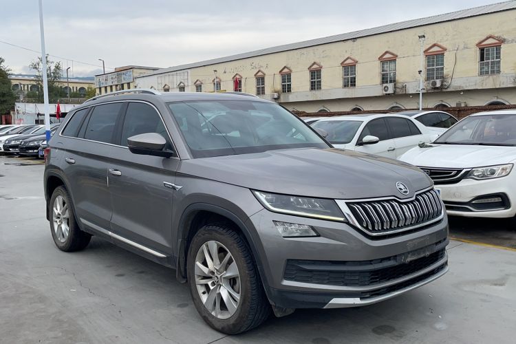 Used Skoda Kodiaq 2018 TSI330 7-Seater Two-Wheel-Drive Luxury Enjoyment Edition Exterior 2